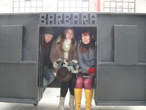 25 Street, north side, Winter 2009/10: visitors