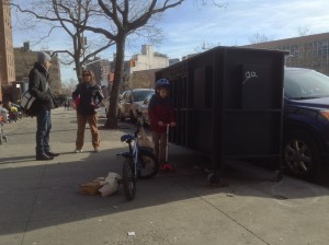 11/30/2013 | Outside the Henry Street Settlement